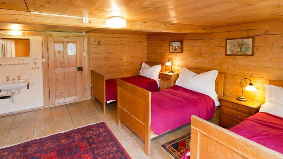 Maison d'hôtes Pension Gimmelwald Gimmelwald